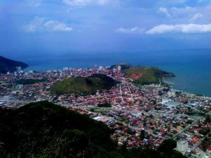 Pousada Tannenhoff Caraguatatuba Buitenkant foto